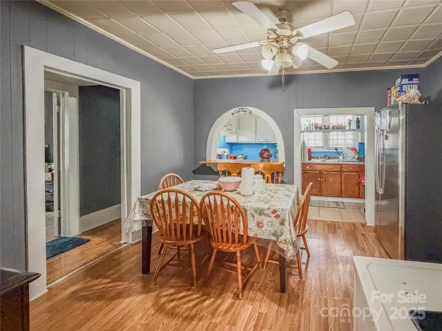 618 Clyde Street, Gastonia, NC 28052 - Image #2