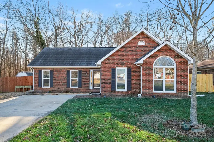 2801 Ashe Croft Drive, Indian Trail, NC 28079 - Image #2