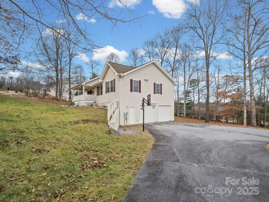 80 Pottery Terrace Trail, Flat Rock, NC 28731 - Image #3