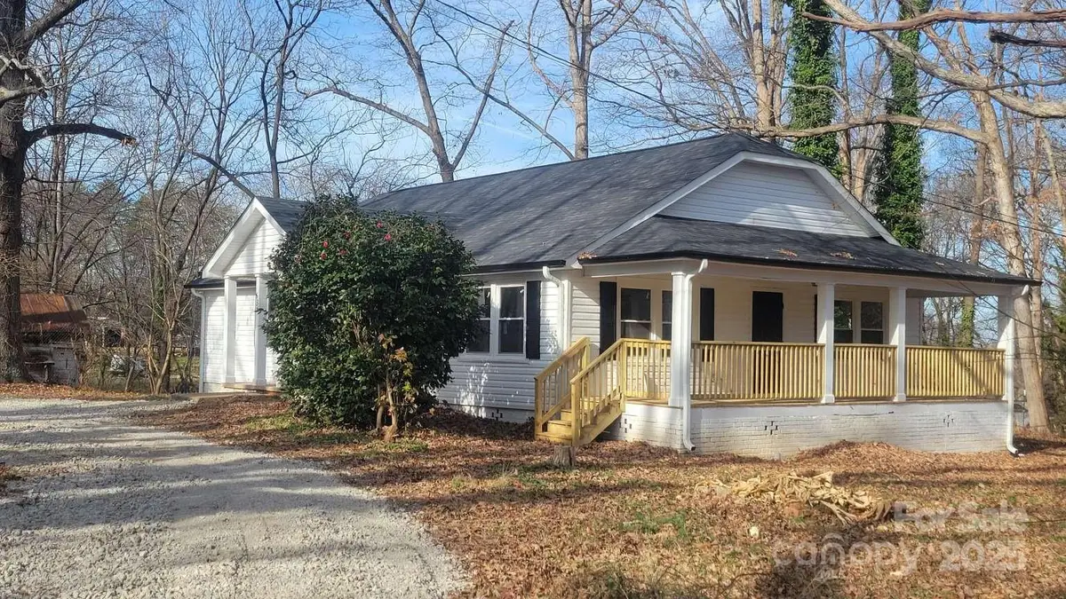 636 Harrison Sanders Lane, Lincolnton, NC 28092 - Image #1