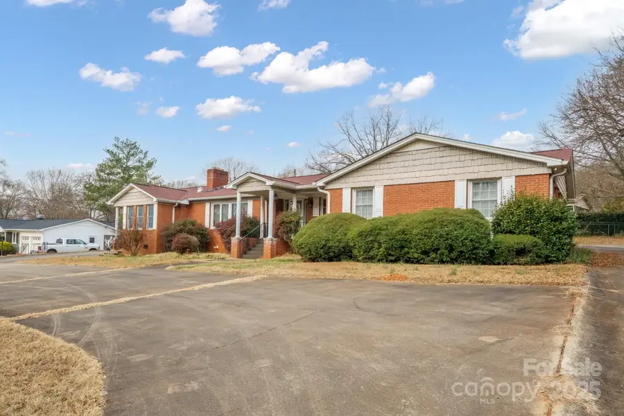 216 Country Club Road, Shelby, NC 28150 - Image #2