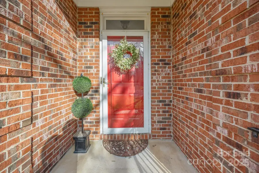 10012 Lattice Court, Charlotte, NC 28269 - Image #3