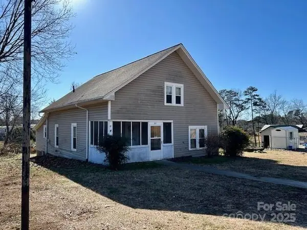 555 Falls Avenue, Granite Falls, NC 28630