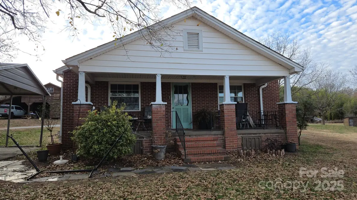 803 White Jenkins Road, Bessemer City, NC 28016 - Image #1