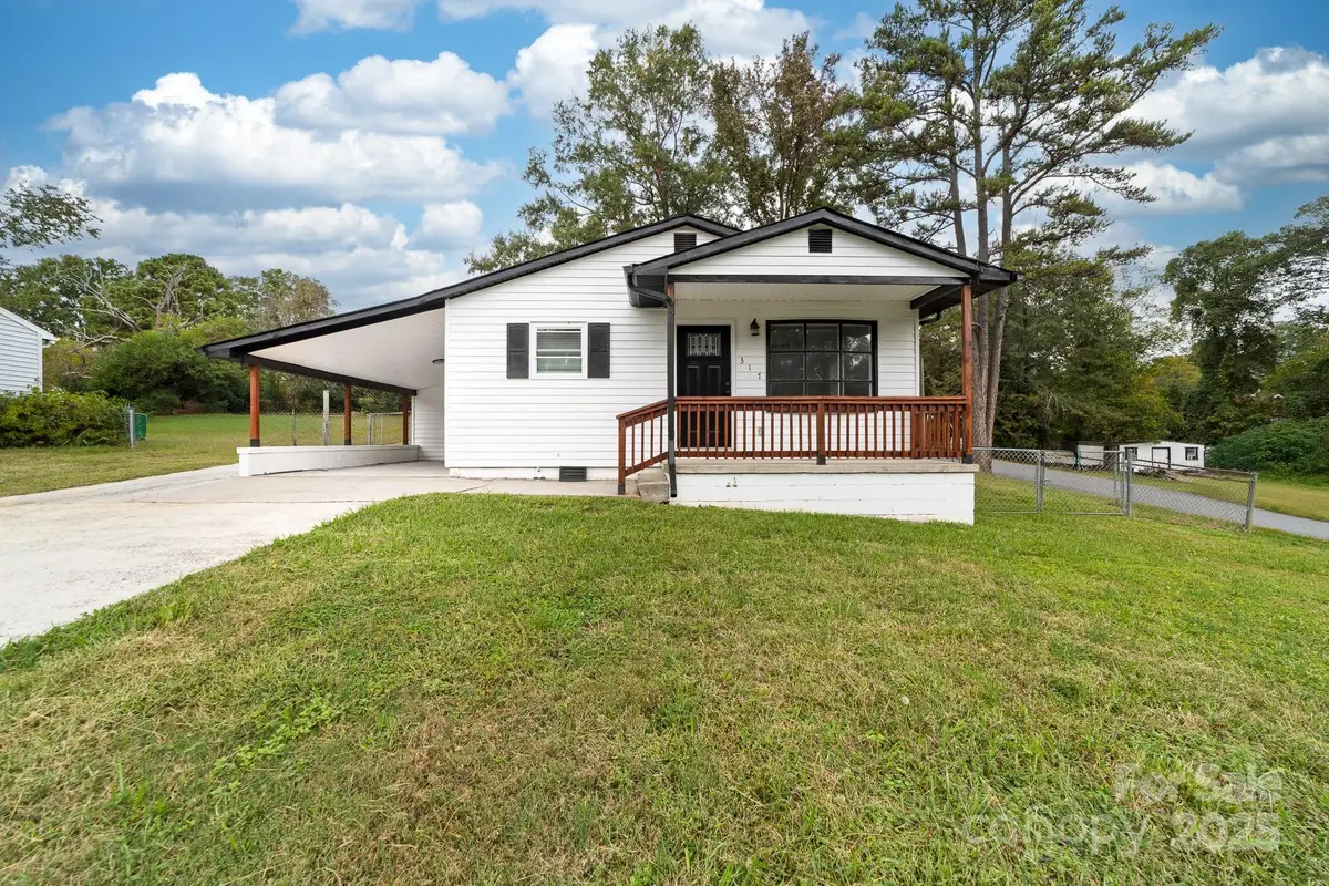 317 E Louisiana Avenue, Bessemer City, NC 28016 - Image #1