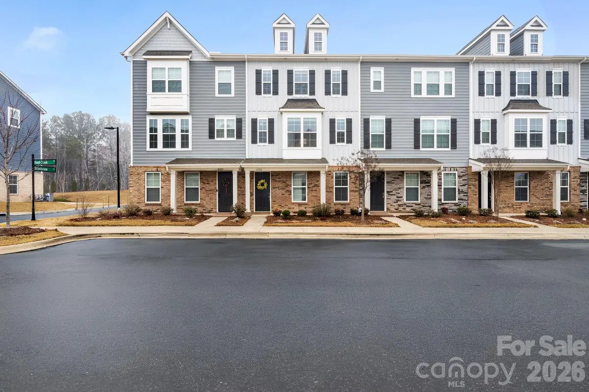 4326 Reed Creek Drive, Sherrills Ford, NC 28673 - Image #1