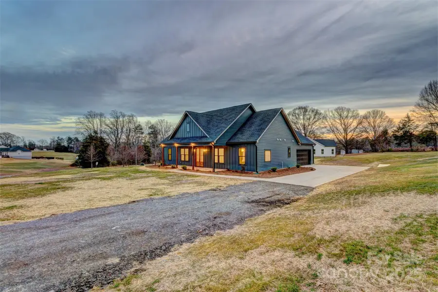 648 Kiser Road, Bessemer City, NC 28016 - Image #3