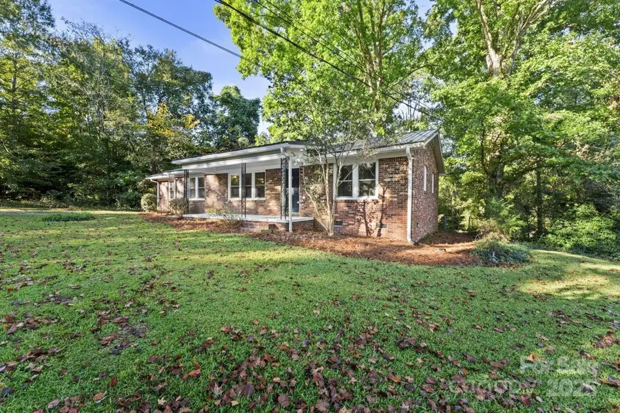 51 Sycamore Street, Winnsboro, SC 29180 - Image #3