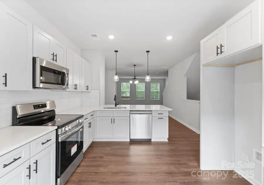 6041 King Charles Court #17, Charlotte, NC 28213 - Image #2