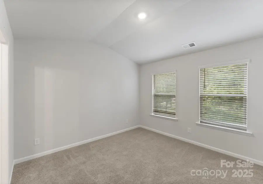 6041 King Charles Court #17, Charlotte, NC 28213 - Image #3