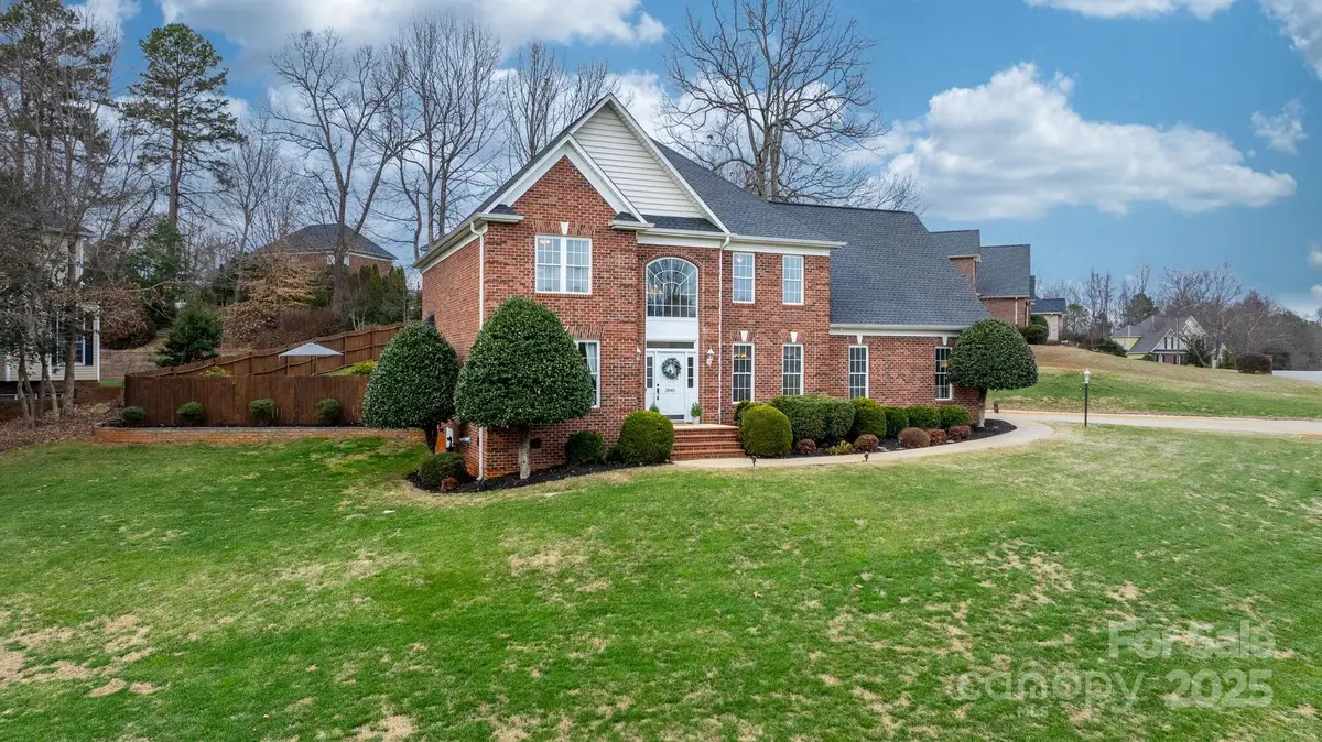 3845 Steve Ikerd Drive Ne, Hickory, NC 28601 - Image #1