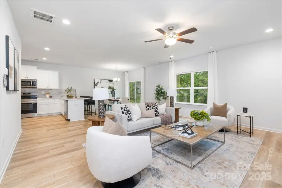 722 Martha Avenue, Lowell, NC 28098 - Image #3