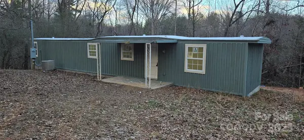 3148 Jones Wade Road, Hudson, NC 28638