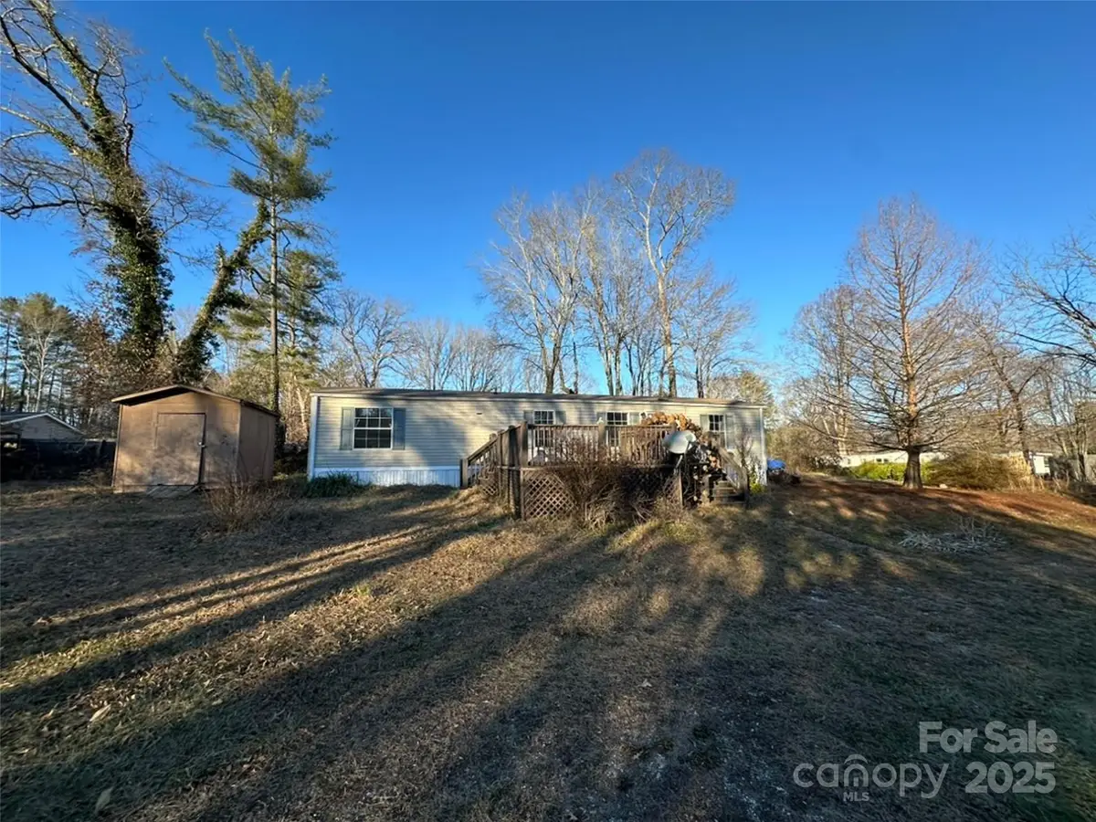 200 Rolling Oaks Drive, Hendersonville, NC 28791 - Image #1