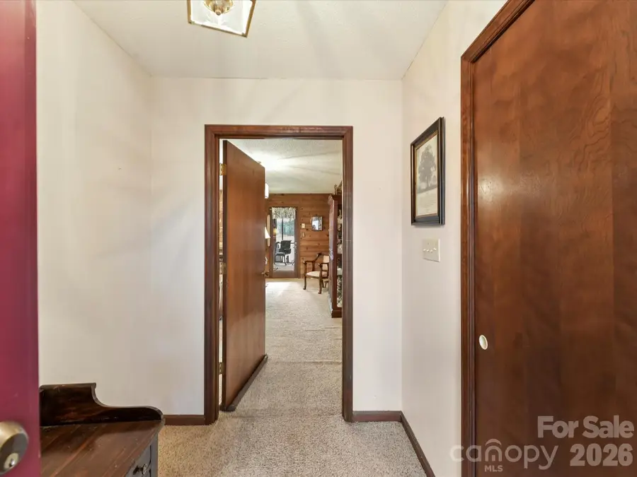 10803 Chestnut Hill Drive, Matthews, NC 28105 - Image #3