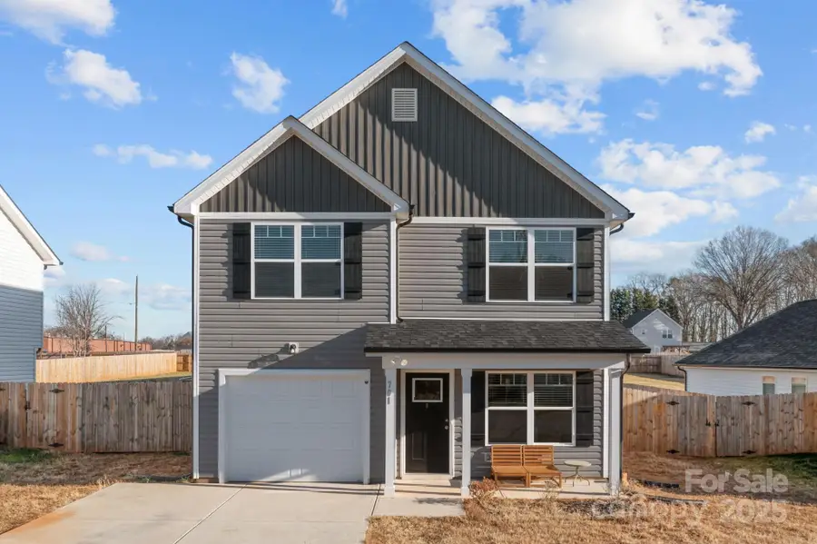 701 3rd Street Se, Conover, NC 28613 - Image #2