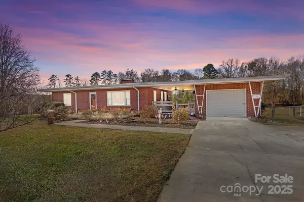 114 Valley Drive, Badin, NC 28009