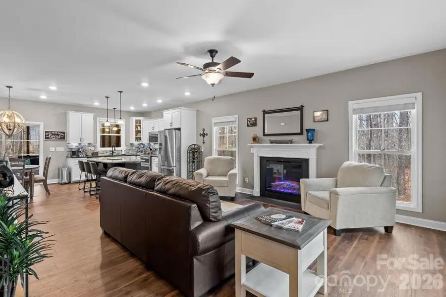 901 Wild River Run, Marshall, NC 28753 - Image #3