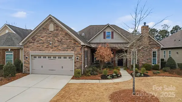 14817 High Bluff Court, Charlotte, NC 28278