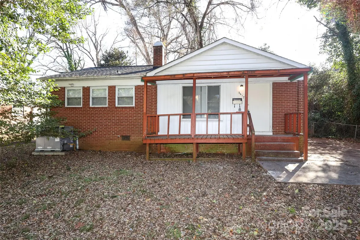 2617 Clydesdale Terrace, Charlotte, NC 28208 - Image #1