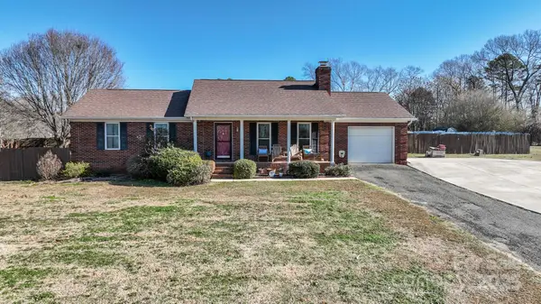 3731 Maple Knoll Drive, Monroe, NC 28112