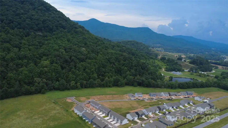 135 Wildbrook Drive, Waynesville, NC 28785 - Image #2