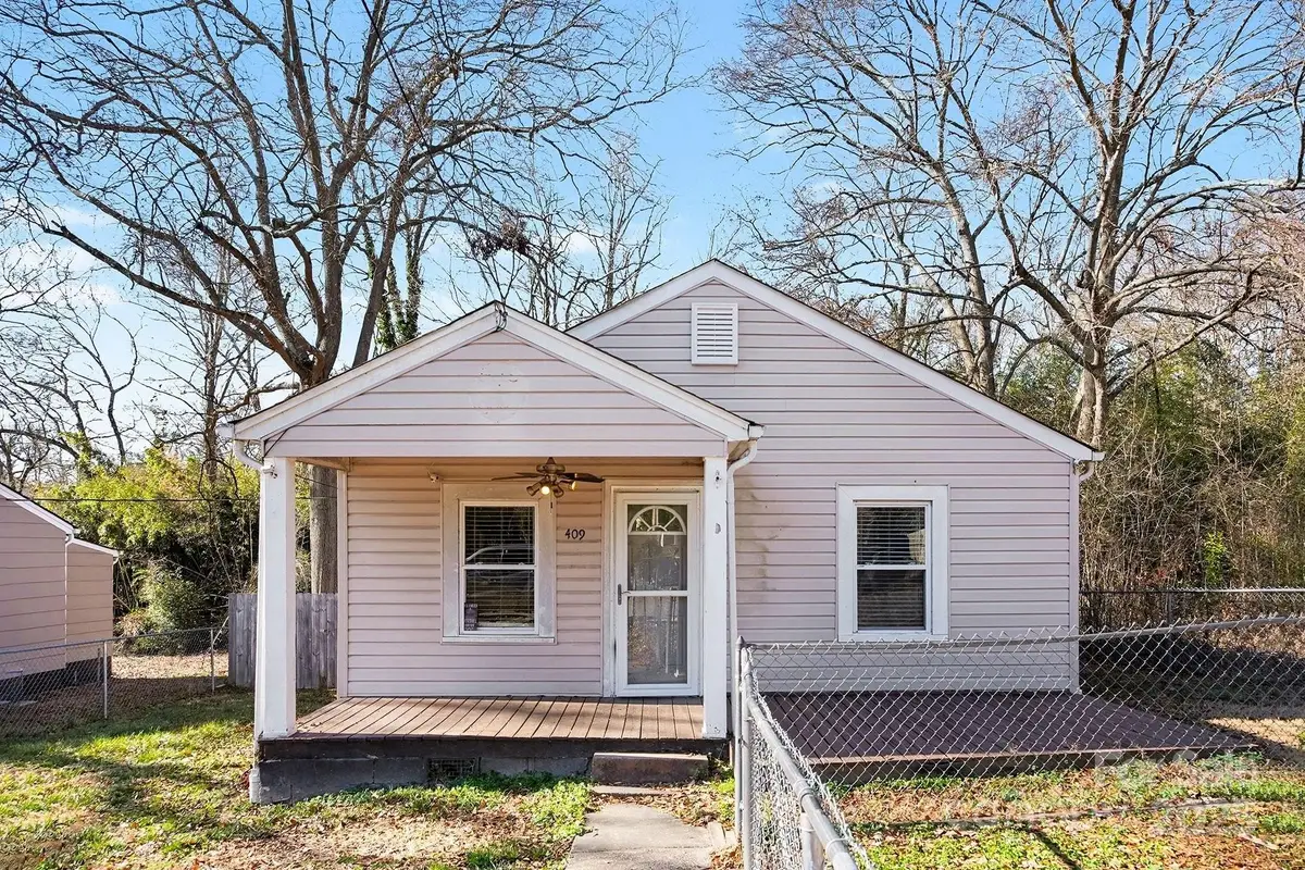 409 S Maple Street, Dallas, NC 28034 - Image #1