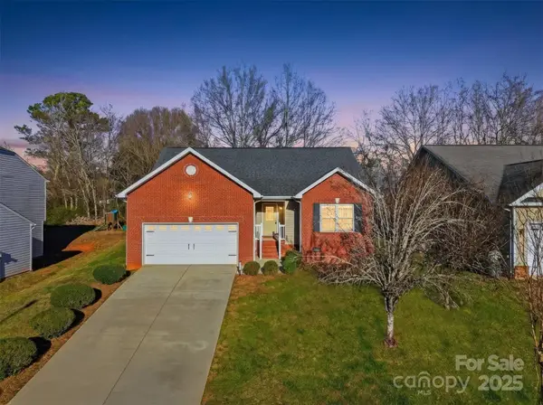 1636 Mayfair Drive, Conover, NC 28613