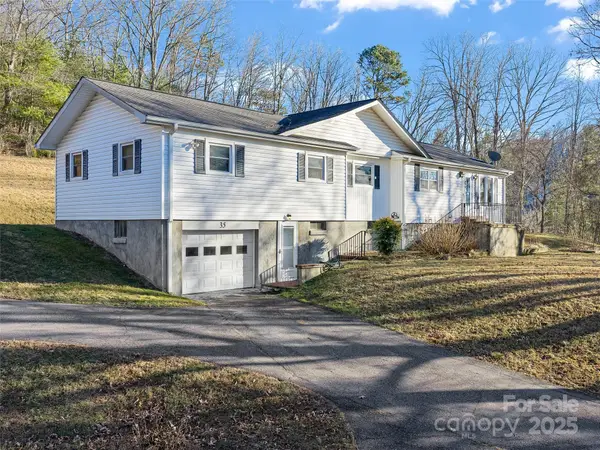 35 Smith Ridge Drive, Asheville, NC 28803