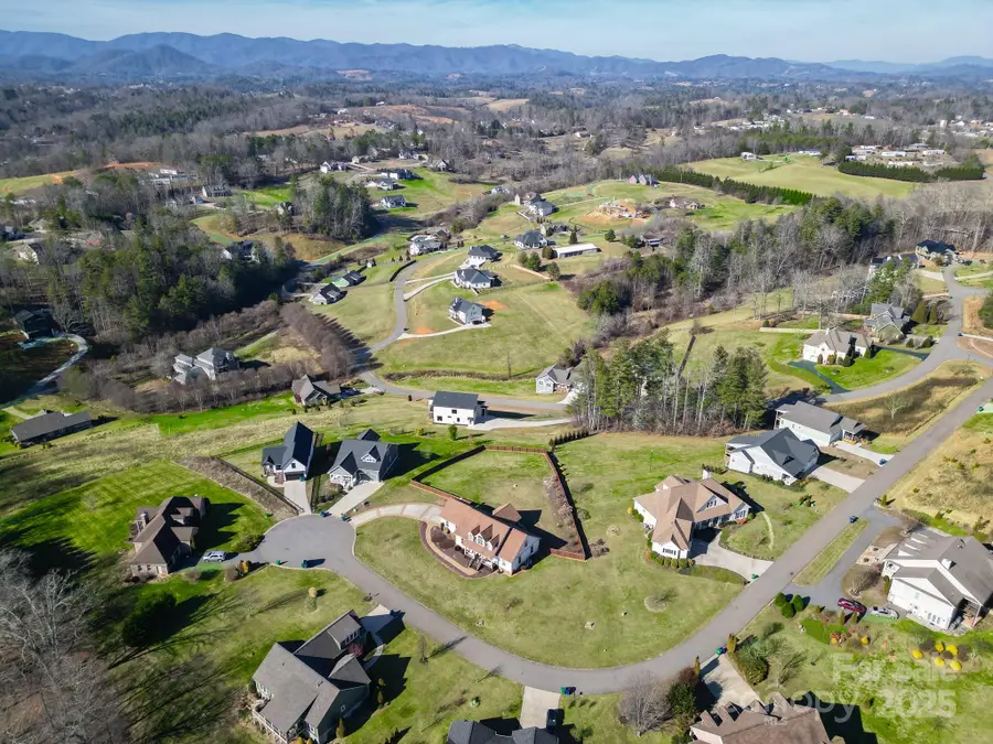 37 Alaskan Drive, Leicester, NC 28748 - Image #3