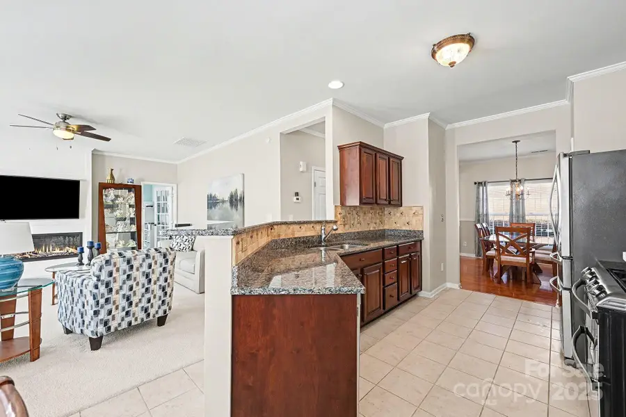 12069 Windy Rock Way, Charlotte, NC 28273 - Image #3