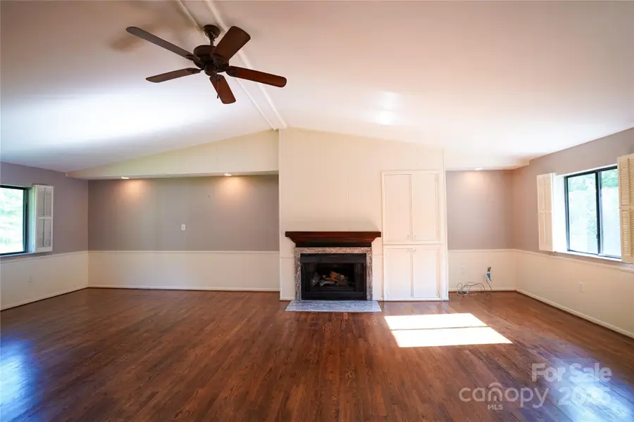 262 Rooster Cove, Brevard, NC 28712 - Image #2