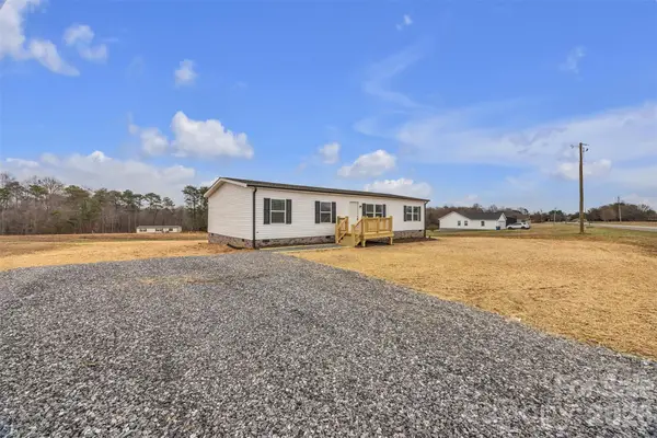 657 Mt. Wesley Church Road, Hiddenite, NC 28636