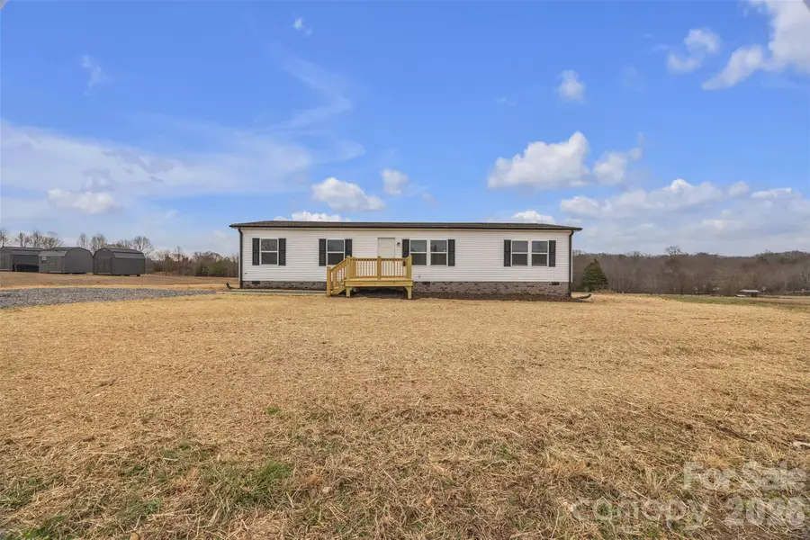 657 Mt. Wesley Church Road, Hiddenite, NC 28636 - Image #2