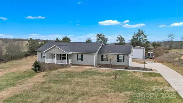 314 Stable Brook Lane, Taylorsville, NC 28681