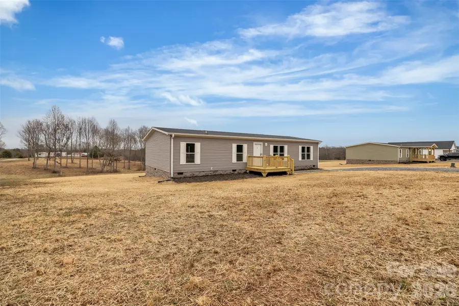 549 Mt. Wesley Church Road, Hiddenite, NC 28636 - Image #2