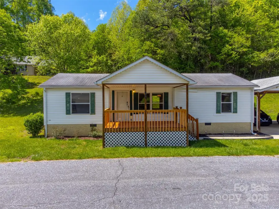 314 Chickamauga Circle, Cullowhee, NC 28723 - Image #2