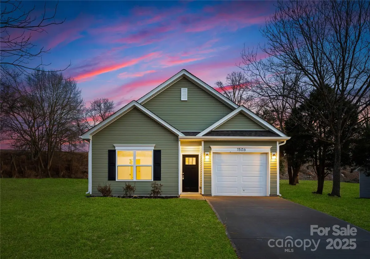 516 Queens Court, Gastonia, NC 28052 - Image #1