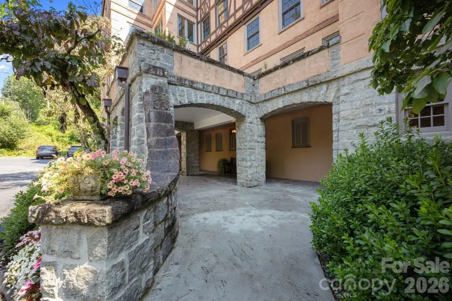 185 Macon Avenue #10B, Asheville, NC 28804 - Image #3