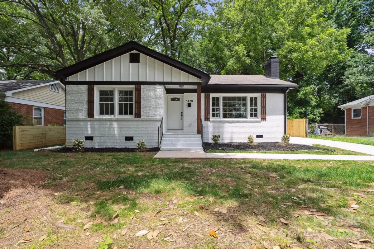 5420 Gwynne Avenue, Charlotte, NC 28205 - Image #1