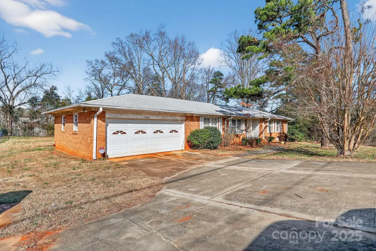 11619 Albemarle Road, Charlotte, NC 28227 - Image #1