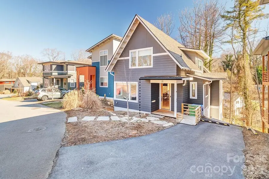 21 Orrinel Way, Asheville, NC 28806 - Image #2