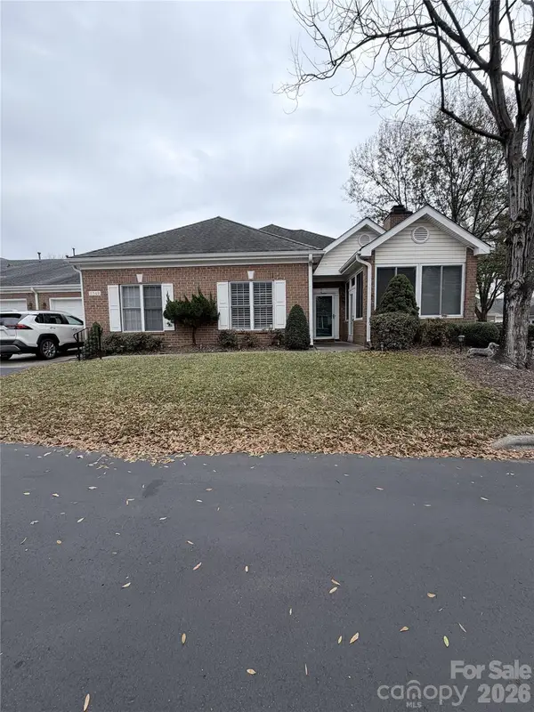 11349 Olde Turnbury Court, Charlotte, NC 28277