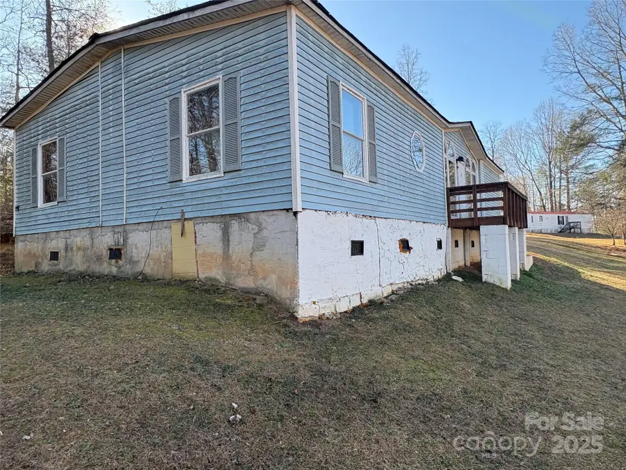 1521 Lemon Tree Lane, Morganton, NC 28655 - Image #3