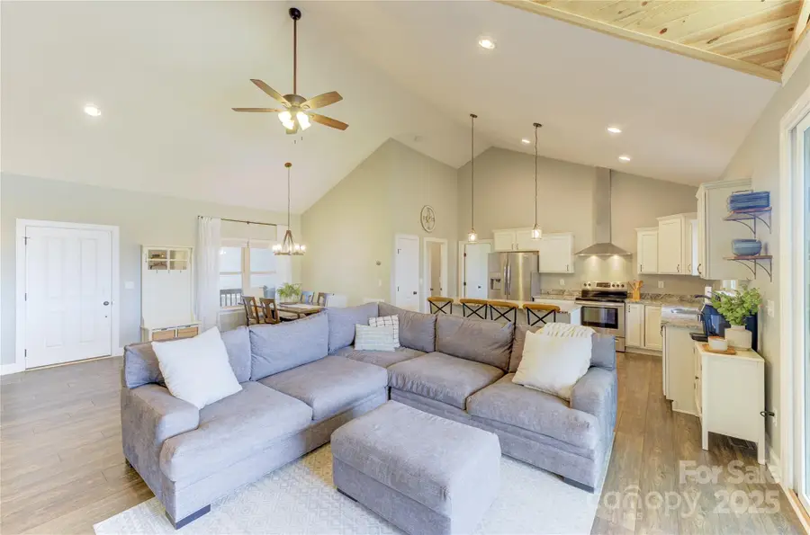 597 Aiken Road, Asheville, NC 28804 - Image #3