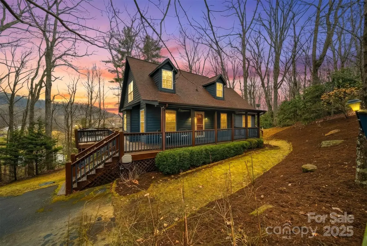 85 Sarahs Spring Road, Newland, NC 28657 - Image #1