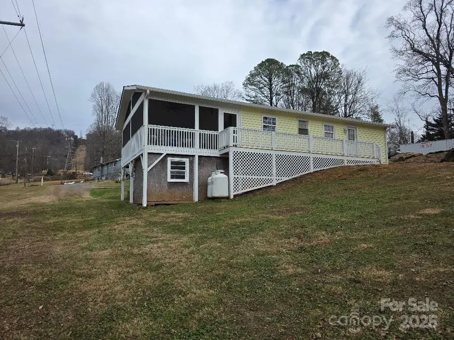 26 Azalea Road, Arden, NC 28704 - Image #2