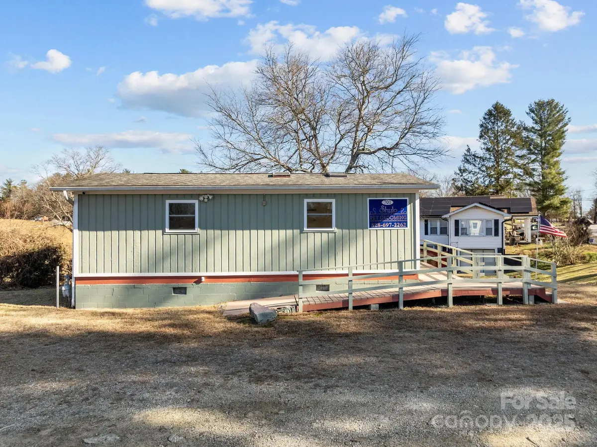 701 Dana Road, Hendersonville, NC 28792 - Image #1