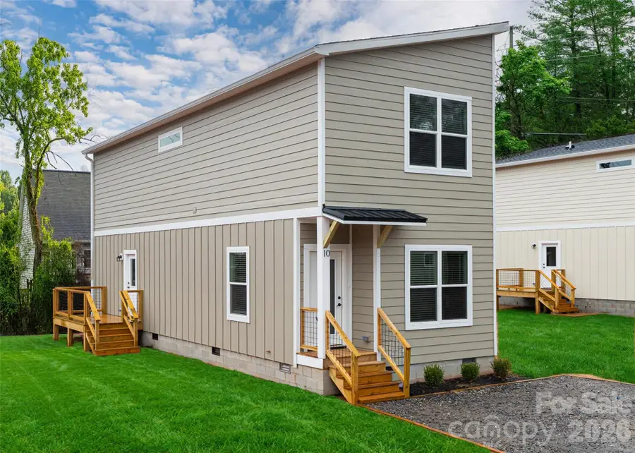 10 Wyndom Lane, Asheville, NC 28805 - #2