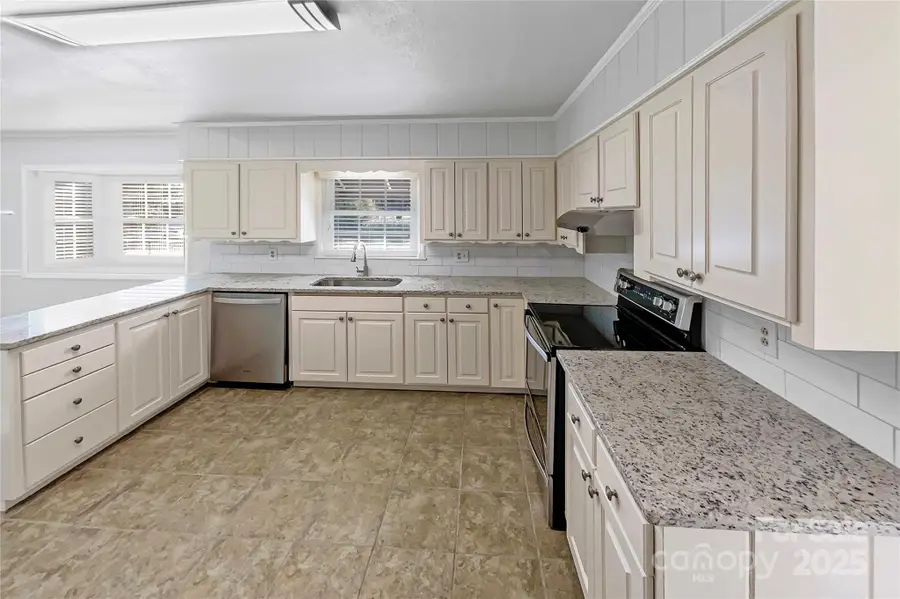 3141 Gardner Park Drive, Gastonia, NC 28054 - Image #2